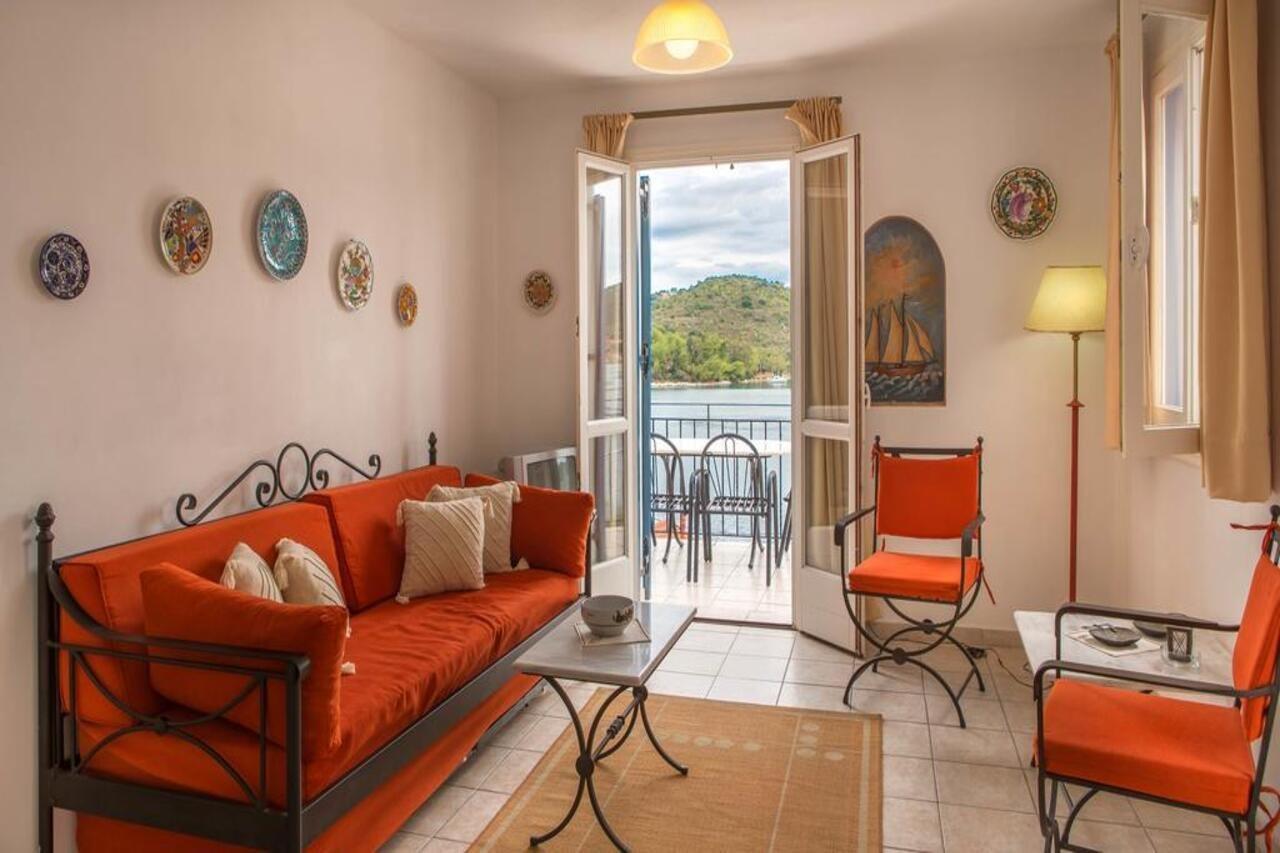 Dioskouri II Appartement Vathy  Buitenkant foto