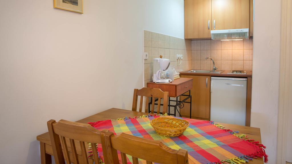 Dioskouri II Appartement Vathy  Buitenkant foto